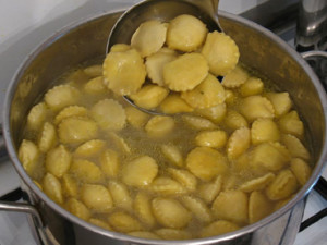 anolini-in-brodo